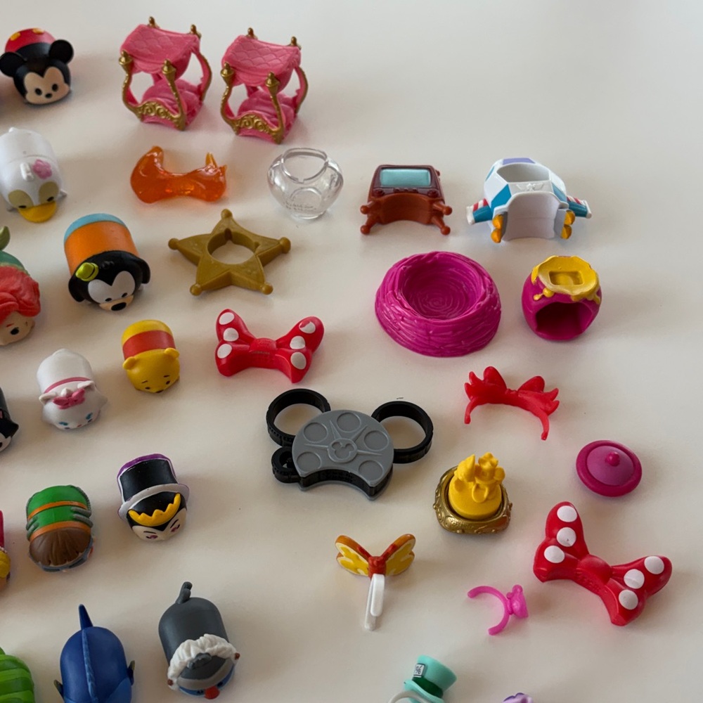 Disney Tsum Tsum Stackable Toy Figurines Lot - Picture 10 of 12